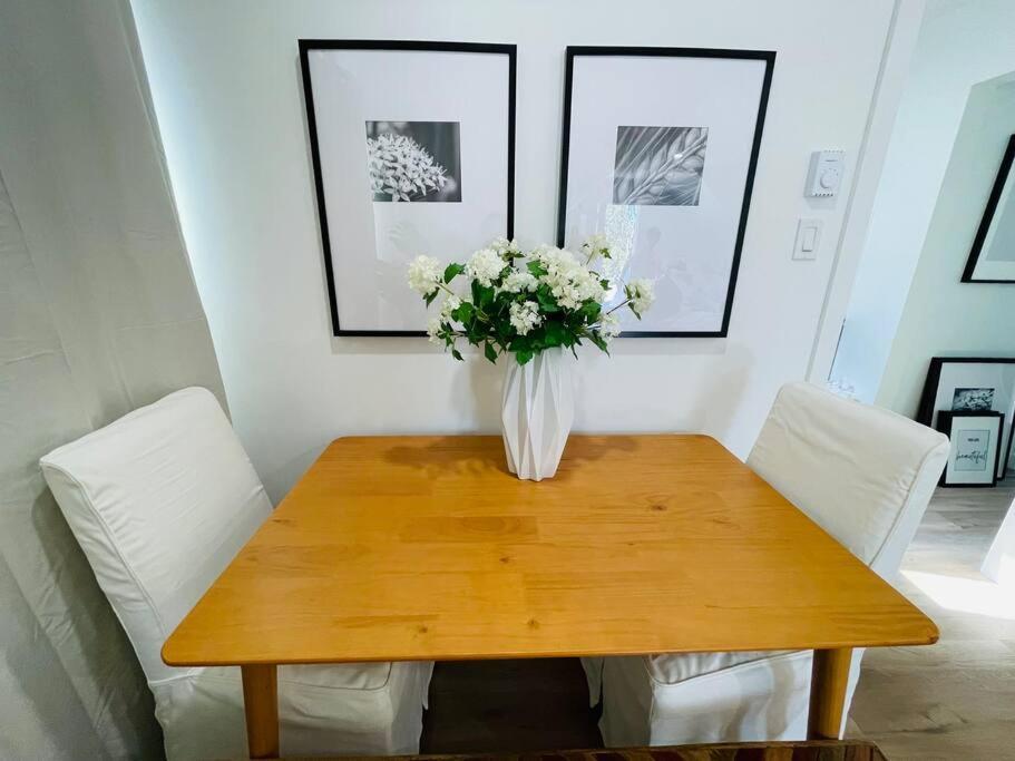 Stylish Cozy One Bedroom Studio With Free Parking Victoria Exterior foto